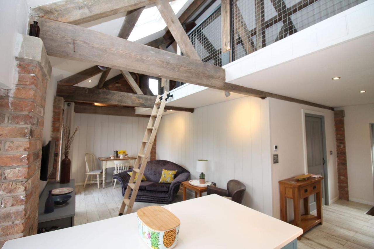 Villa The Hayloft - Cheshire Crewe Exterior foto